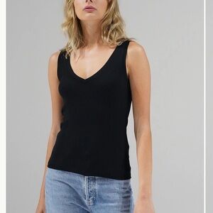 LNA RIBBED V SLIM TANK - BLACK wound small 
Made in California